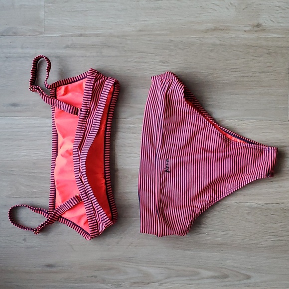NWOT Nana Bikini - Picture 2 of 2